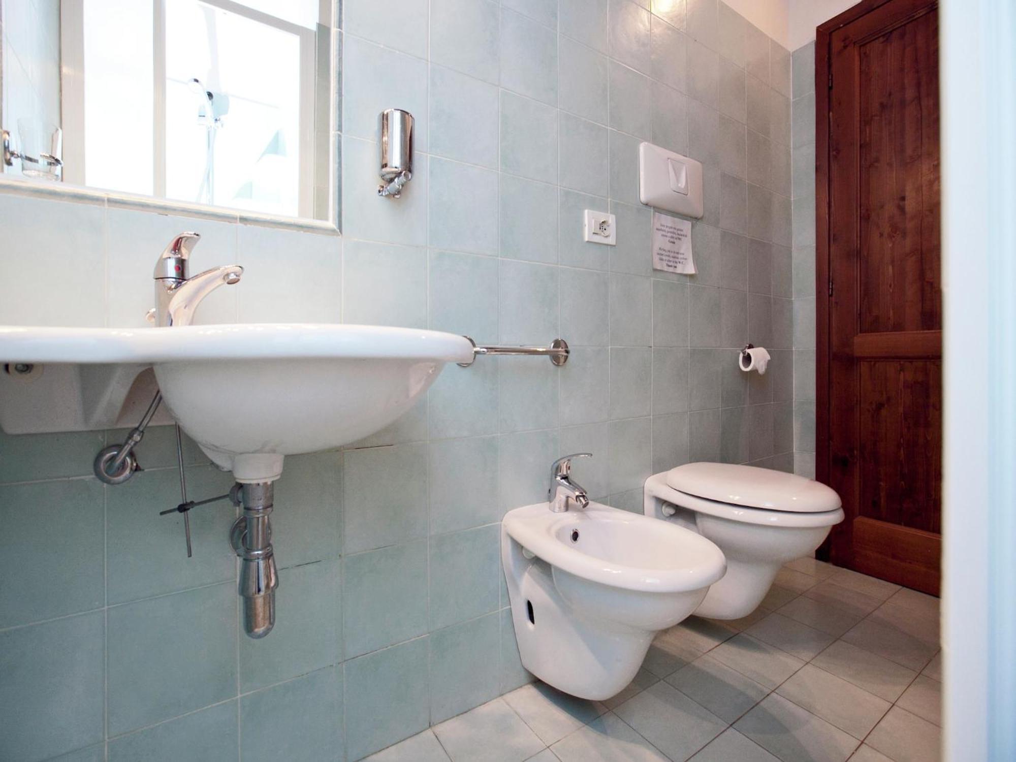 Pleasant Apartment With Swimming Pool Garden Bbq Parking Lucolena in Chianti Екстериор снимка