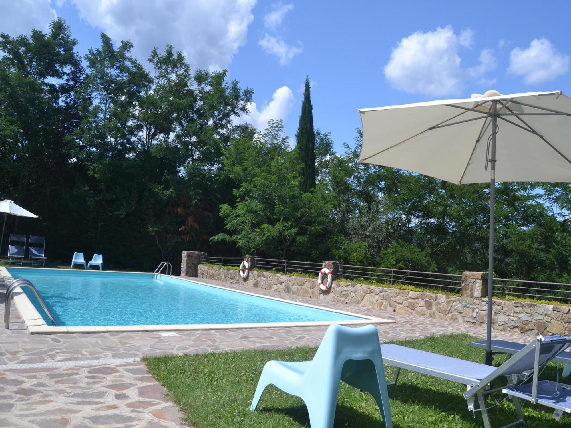 Pleasant Apartment With Swimming Pool Garden Bbq Parking Lucolena in Chianti Екстериор снимка