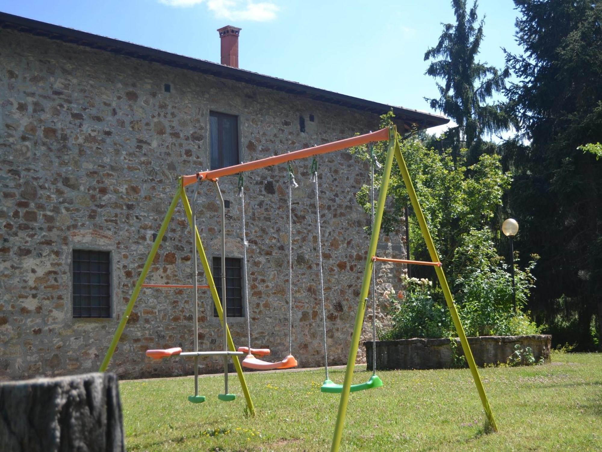 Pleasant Apartment With Swimming Pool Garden Bbq Parking Lucolena in Chianti Екстериор снимка