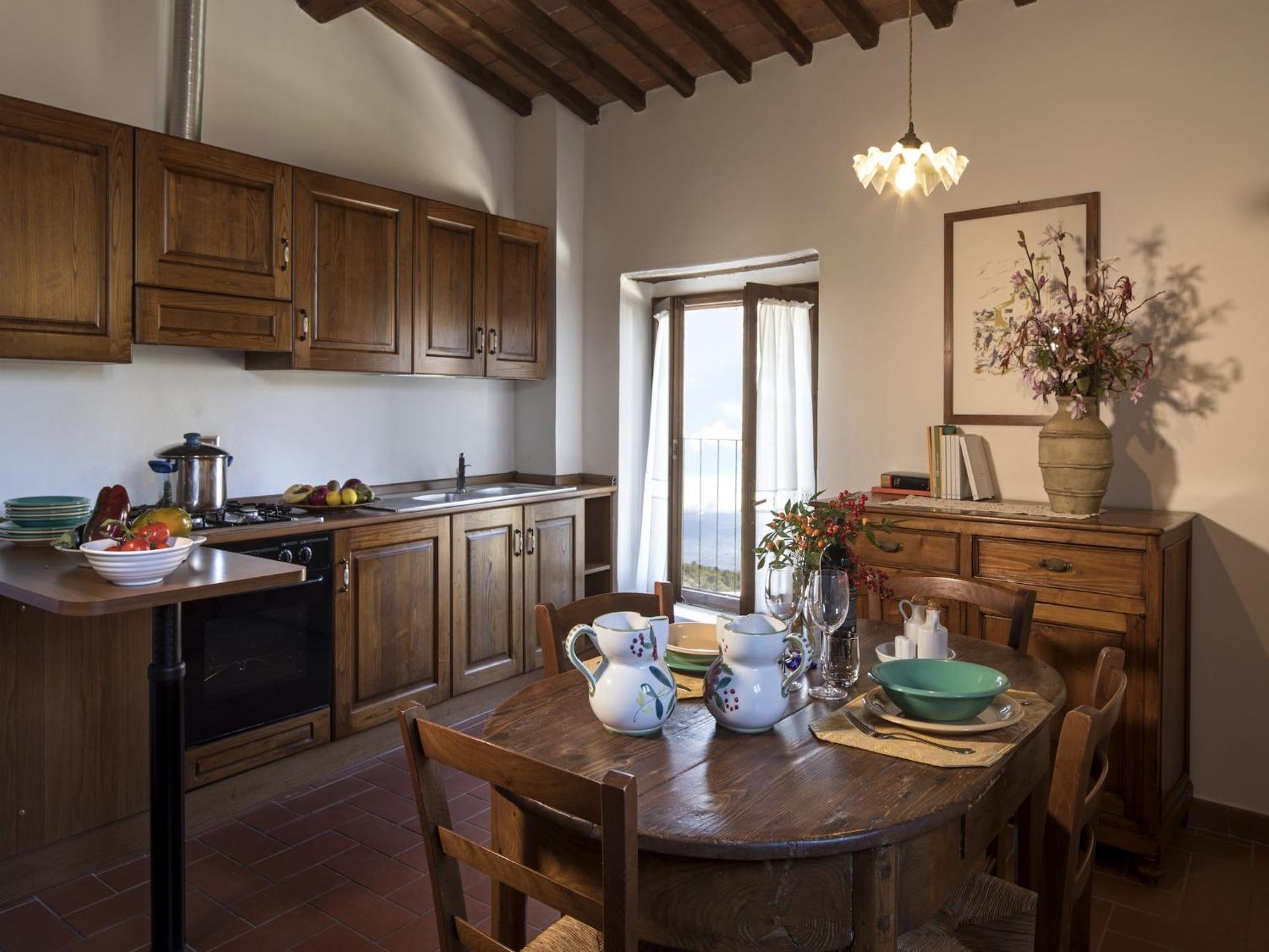 Pleasant Apartment With Swimming Pool Garden Bbq Parking Lucolena in Chianti Екстериор снимка